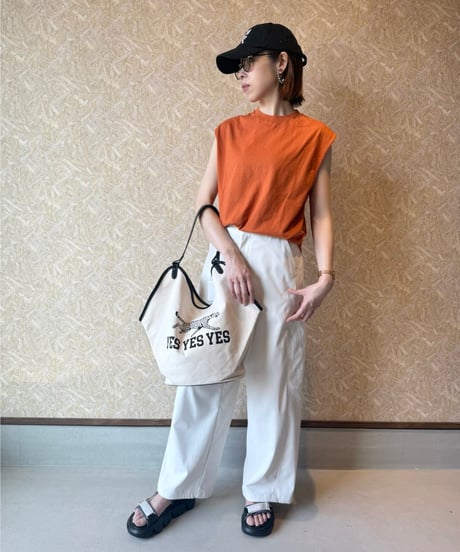 Le Melange ★ 80s no sleeve T-shirt