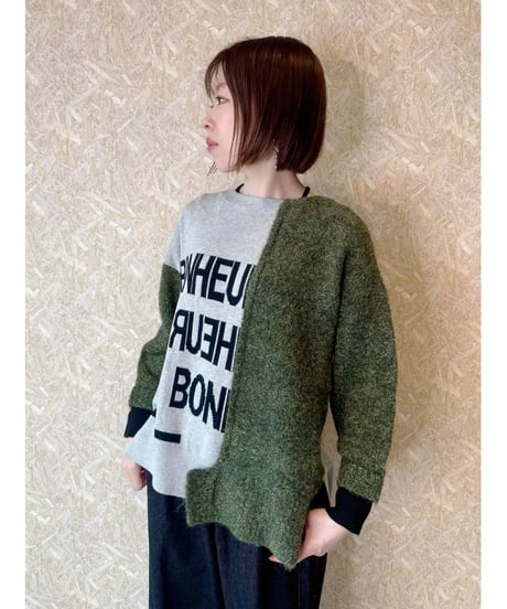 AKANE ★ cut off logo pullover