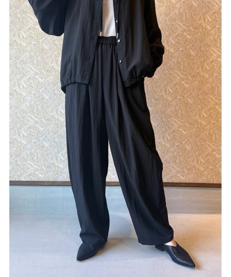MICHNESS ★ semi wide easy pants