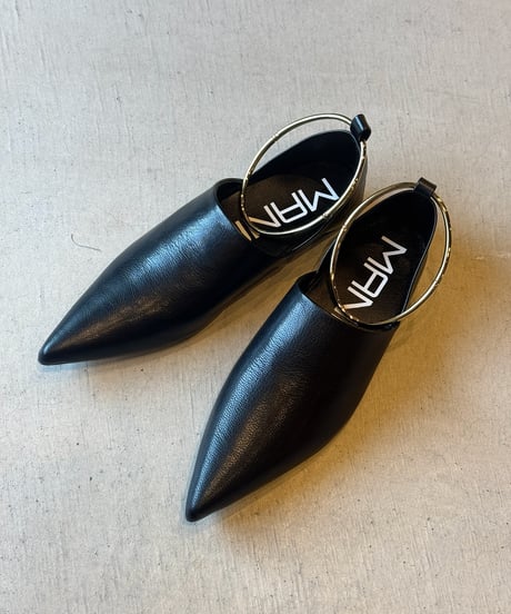 MANA ★ uncle ring pumps