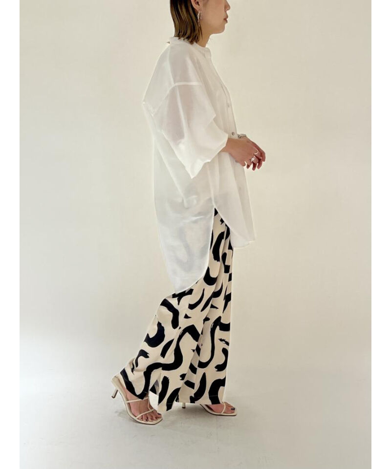 みんみん様【新品タグ付き】CHIGNON paint print pants CHIGNON