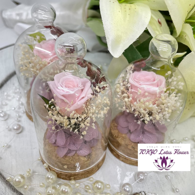 ガラスのドーム プリザーブドフラワーアレンジ🌹ピンク・青色・黄色