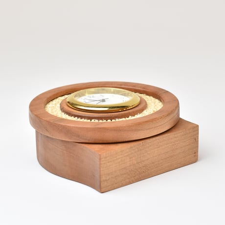b-605_______🕰置時計「SHELL」  時計付き　チェリー