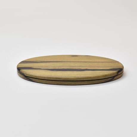b-545-1_____10" x  7" BUN TRAY　白黒檀