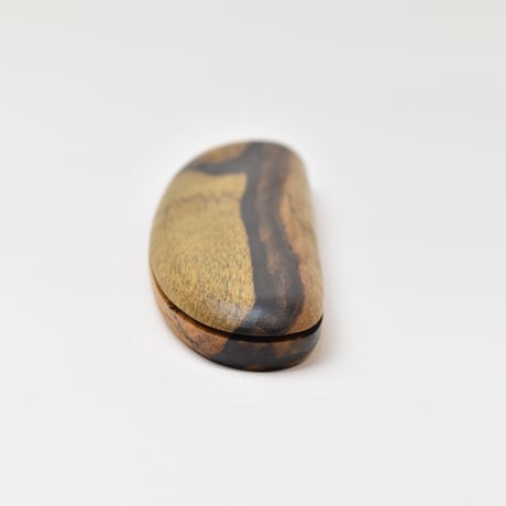 b-641_____BISCOTTI　白黒檀