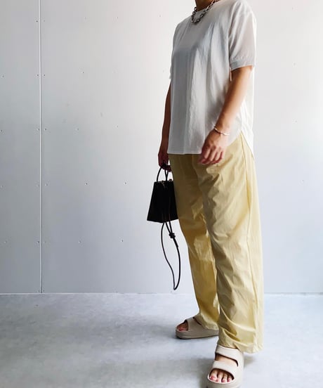 ナイロンバレルパンツ