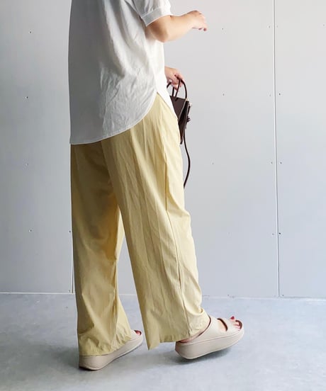 ナイロンバレルパンツ