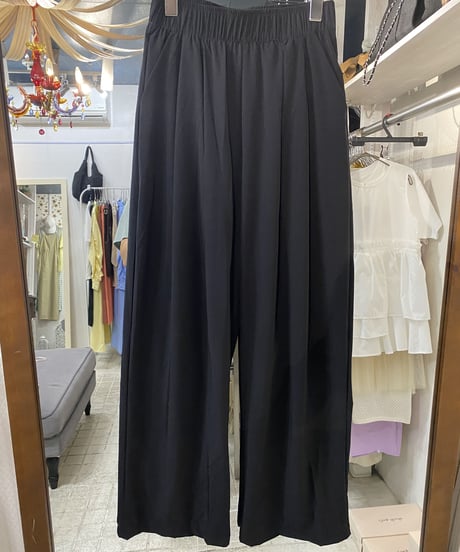 ナイロンバレルパンツ