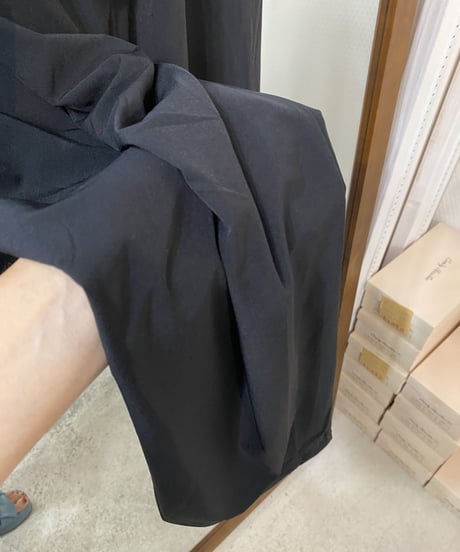 ナイロンバレルパンツ