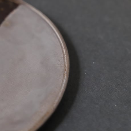 flat plate Kyoto[monotone]"kurokuro"