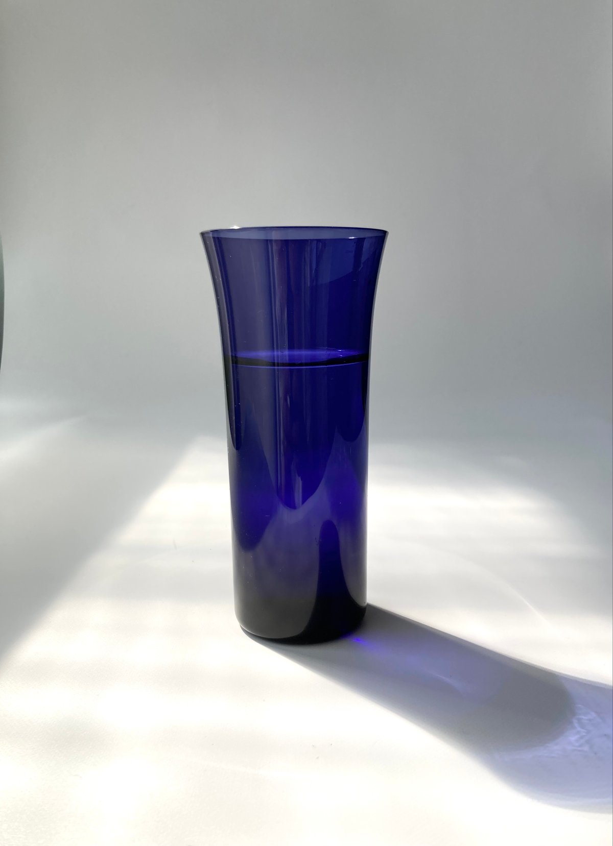 Nuutajarvi ヌータヤルヴィ #1725 タンブラー アンバー Nuutajarvi ヌータヤルヴィ #1725 タンブラー アンバー 【公式通販】