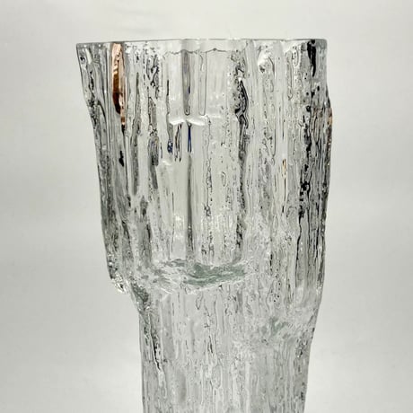 iittala（イッタラ）／Avena（アヴェナ）／Tapio Wirkkala（タピオウィルカラ）／有機的なフラワーベース／H24cm