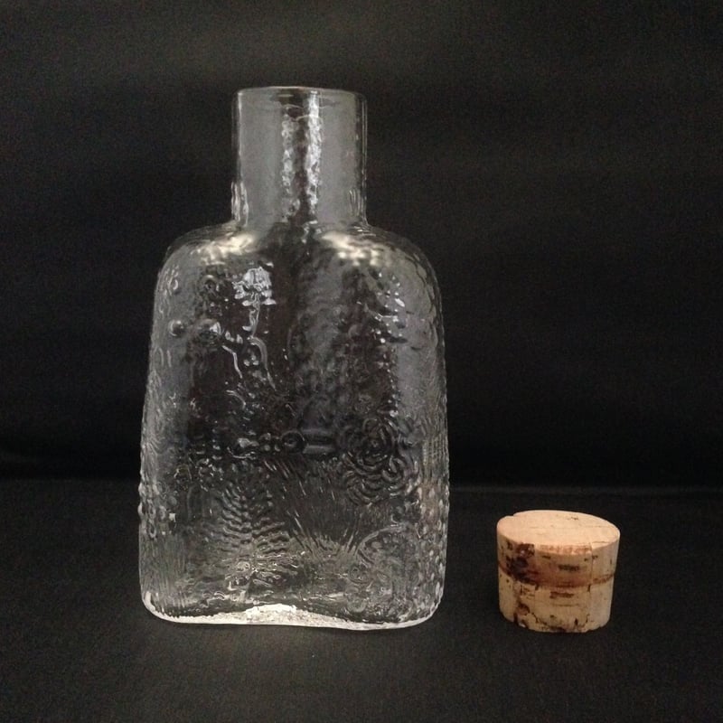 アラビヤ　ヌータヤルヴィテビンテージボトル NUUTAJARVI/ヌータヤルヴィ ヴィンテージ|北欧ヴィンテージのpippuri