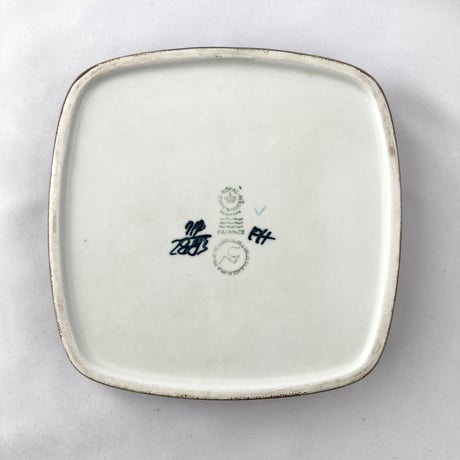 Royal copenhagen（ロイヤルコペンハーゲン）／Aluminia（アルミニア）／Baca　スクエアトレイ　17cm　02