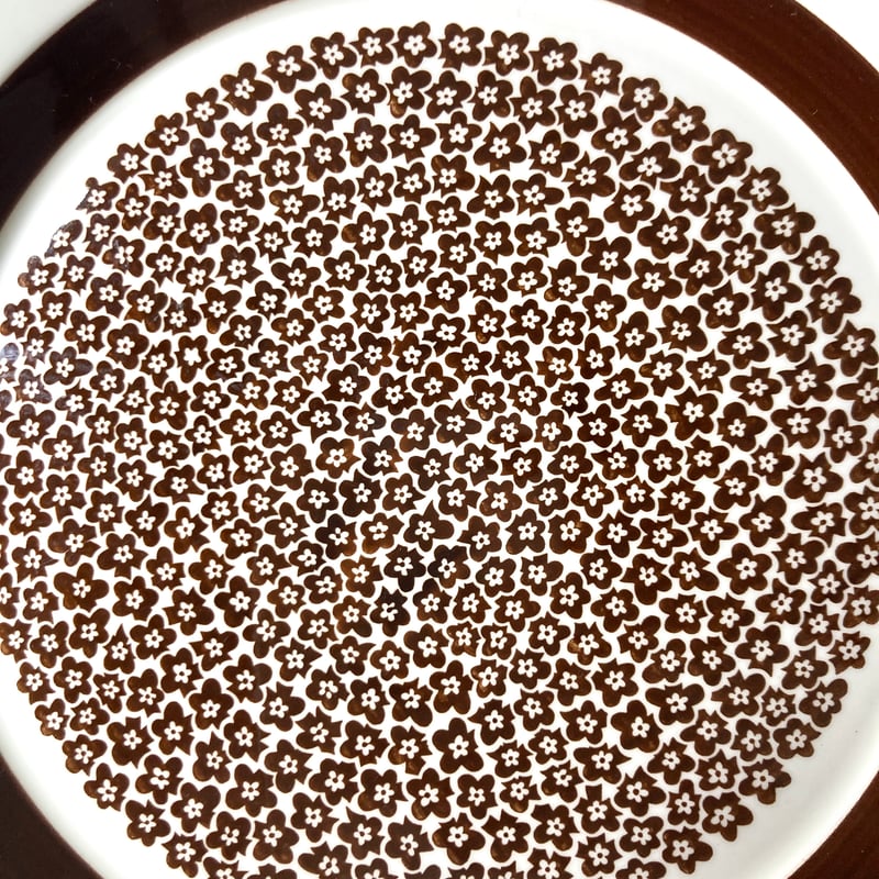 ARABIA（アラビア）／ Faenza（ファエンツァ）／プレート24.5cm | HYGGE