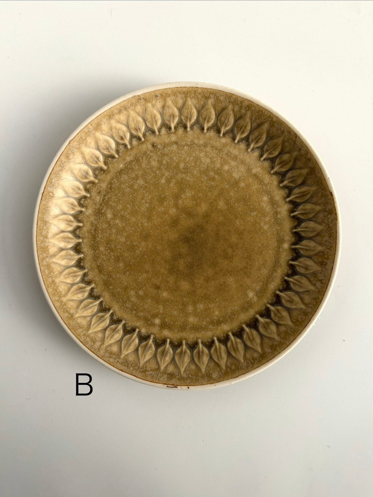 Quistgaard（クイストゴー）｜Relief（レリーフ）｜プレート φ16.5cm |