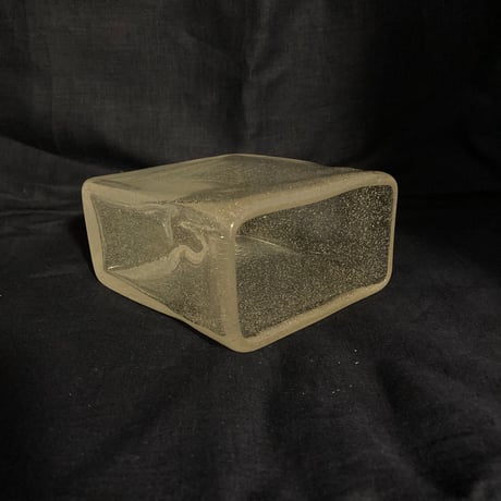 NUUTAJARVI（ヌータヤルヴィ）／IGUL(イグル)／フラワーベース　長方形　02