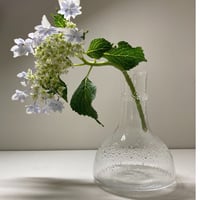 コスタボダ　KOSTA BODA 花瓶　チューリップ Kosta Boda（コスタボダ）／Tulip（チューリップ）・赤／ガラス