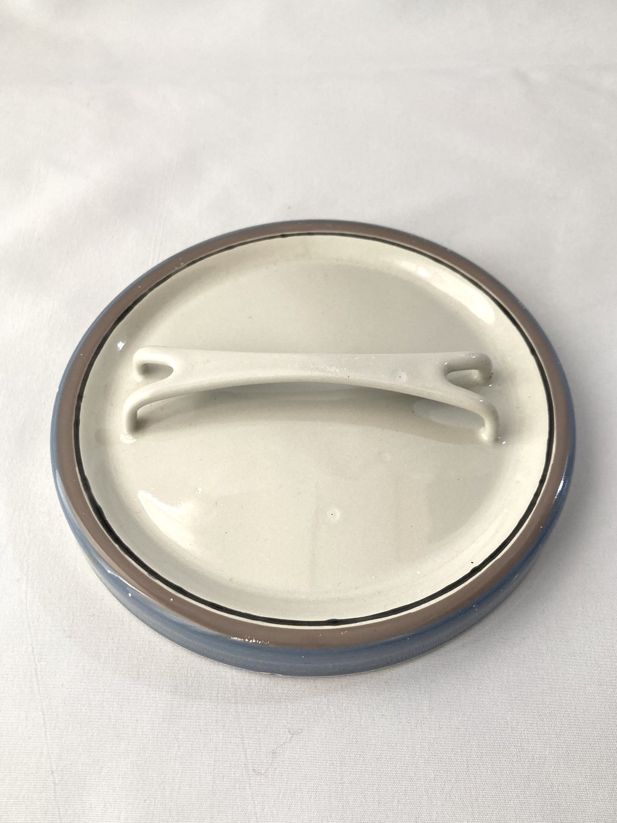 FINEL（フィネル）／Uhtua（ウートゥア）／ホーローの片手鍋 | HYGGE