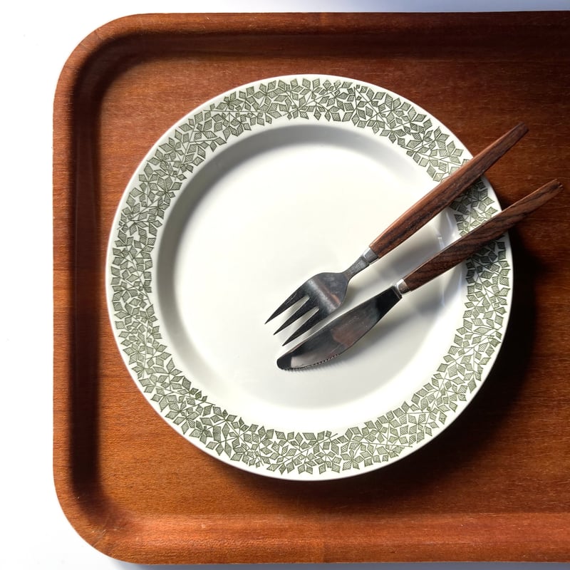 アラビア ARABIA タピオTapio プレート23.5cm ビンテージ ARABIA（アラビア）／Tapio（タピオ）／プレート23.5cm／no.01 | HYGGE