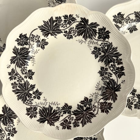 Gefle（ゲフレ）｜ Vinranka（ヴィンランカ）│プレート19cm