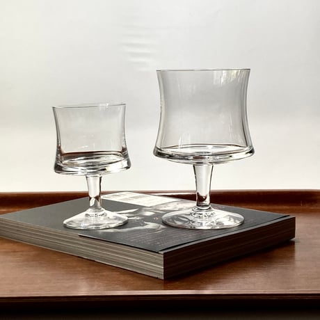 iittala（イッタラ）／Romantica（ロマンティカ）／Tapio Wirkkala（タピオヴィルカラ）／シェリーグラス／no. 02