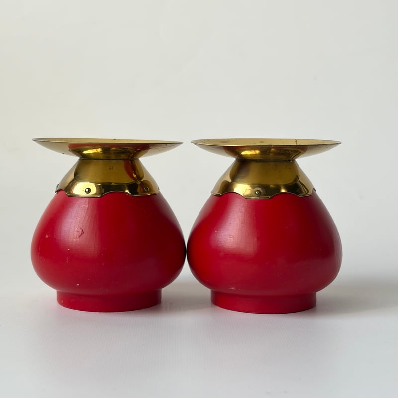 SWEDEN／赤い木製のキャンドルホルダー／2点セット | HYGGE