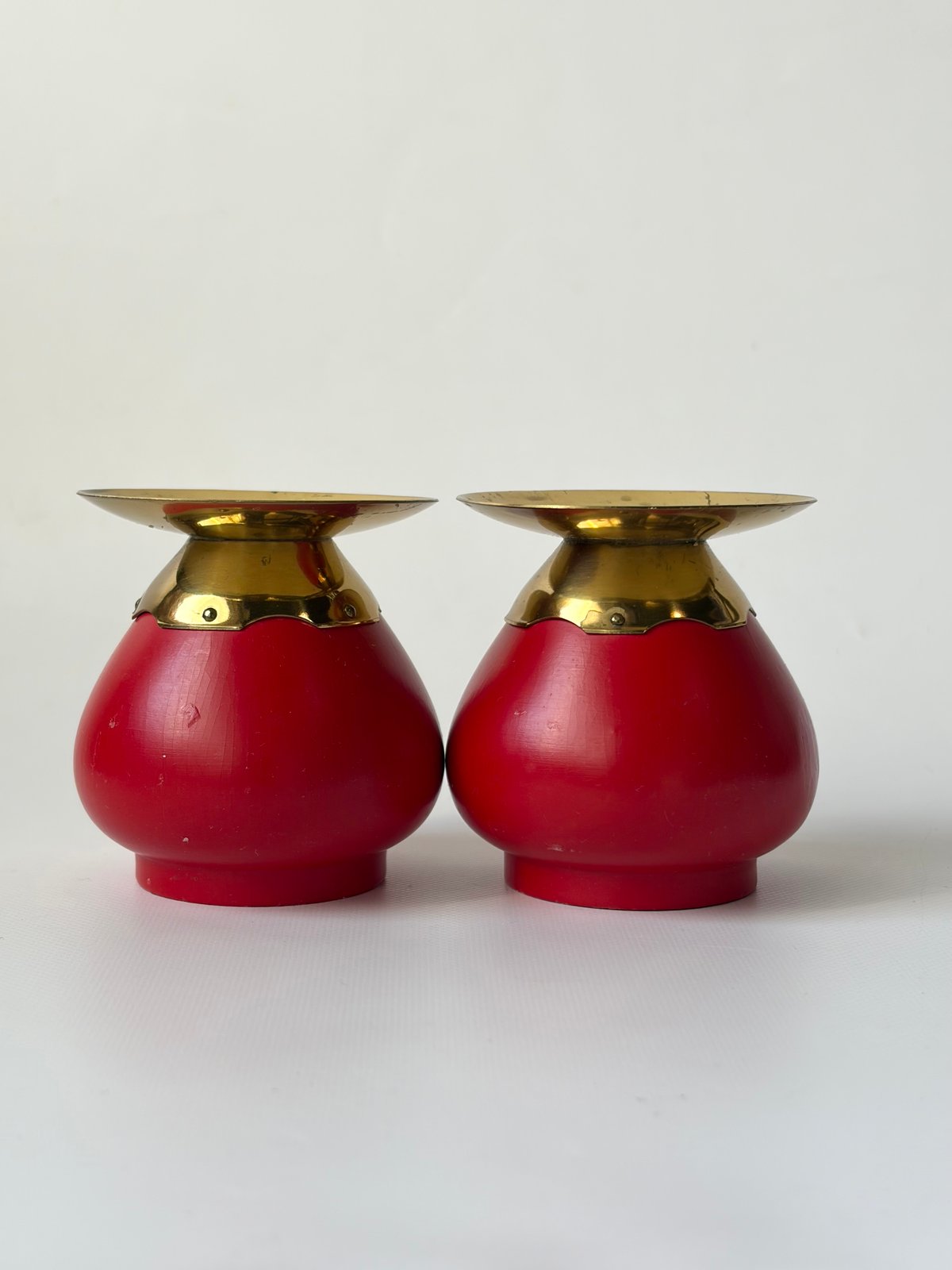 SWEDEN／赤い木製のキャンドルホルダー／2点セット | HYGGE