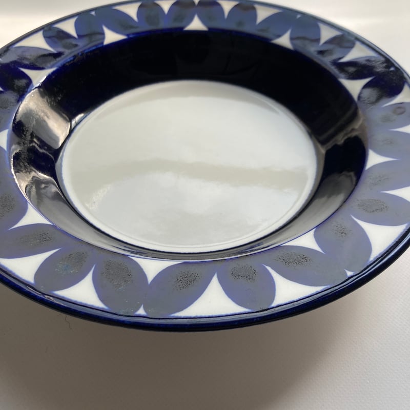 ARABIA（アラビア）／Sotka（ソトゥカ） ／Raija Uosikkinen（ライヤ・