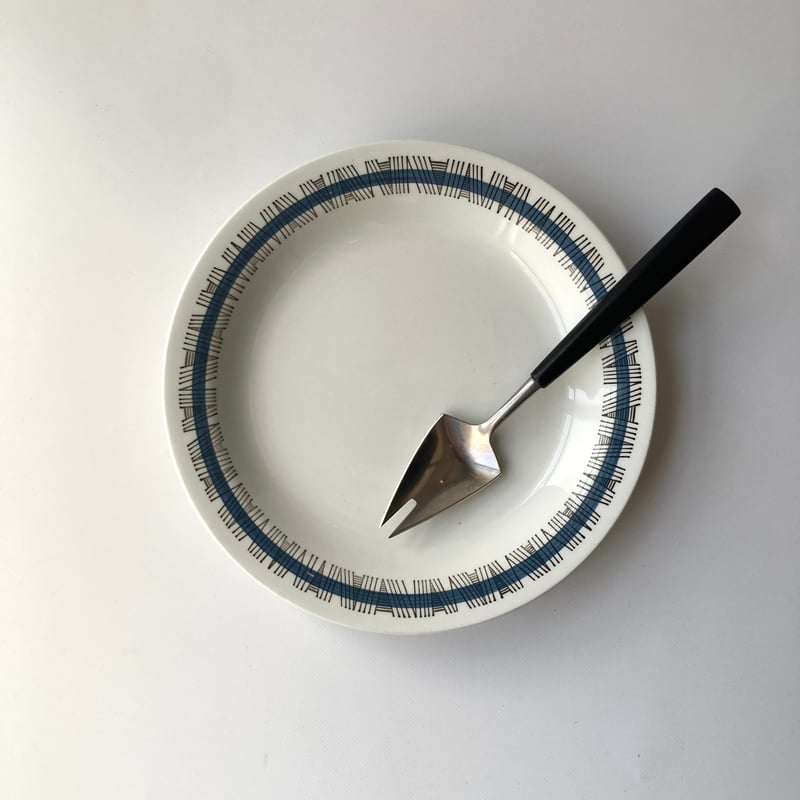 【レア】／ロールストランド IDUNA 34㎝　大皿 レア】Rorstrand／ロールストランド IDUNA 34㎝ 大皿 - メルカリ