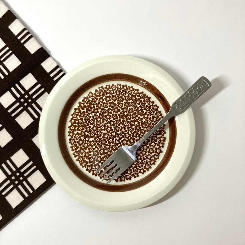 ARABIA（アラビア）／ Faenza（ファエンツァ）／プレート16.8cm | HYGGE