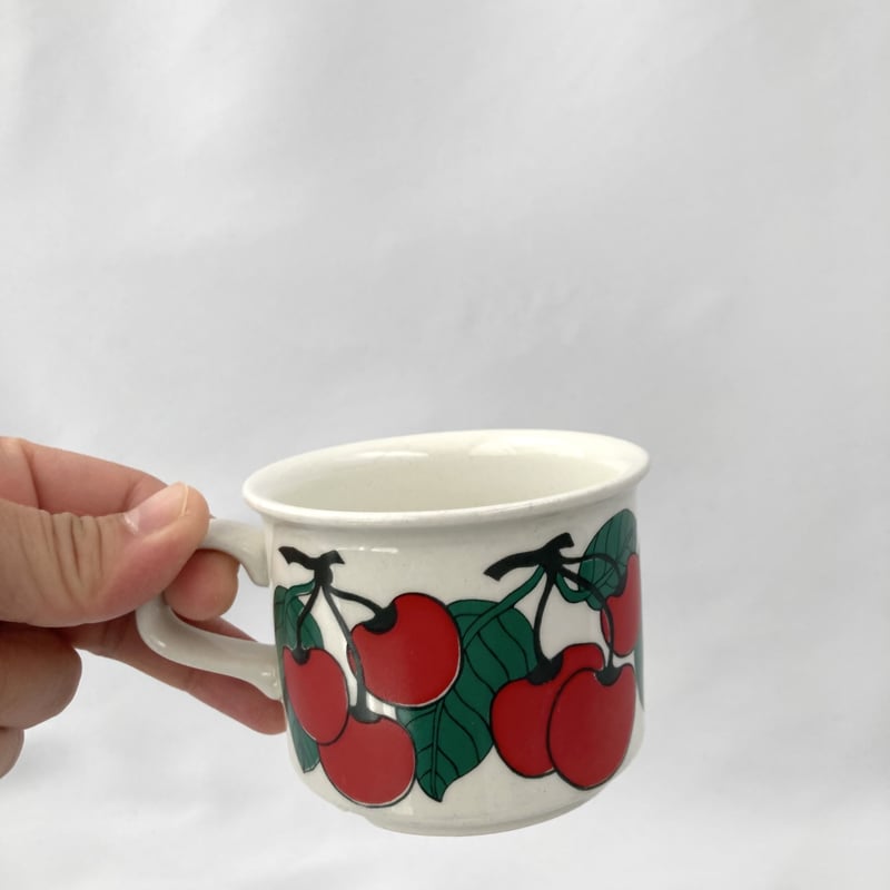 ARABIA（アラビア）／Kirsikka （キルシッカ ）／コーヒーカップ