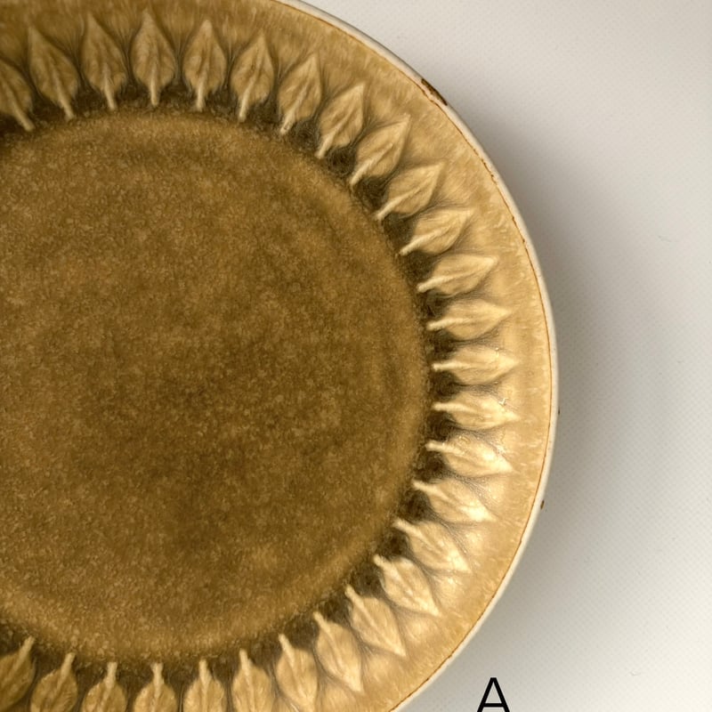 Quistgaard（クイストゴー）｜Relief（レリーフ）｜プレート φ16.5cm |