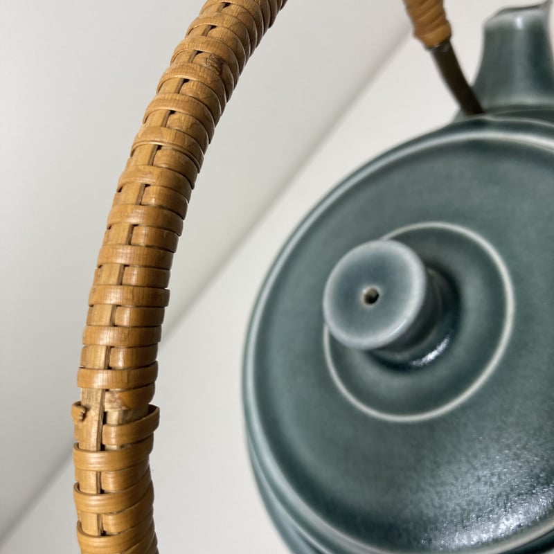 Kronjyden（クロニーデン）／Azur（アズール） ／ティーポットM | HYGGE