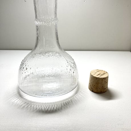 iittala（イッタラ）／Niva（二ヴァ）／デキャンタ　01