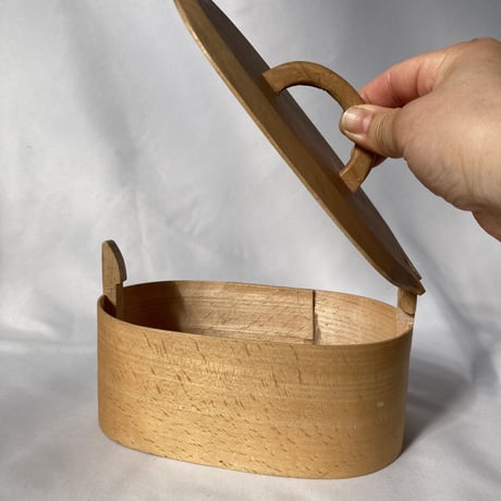スウェーデンの伝統工芸品／Svepask（スヴァープアスク）／ヴィンテージ／蓋つきランチボックス