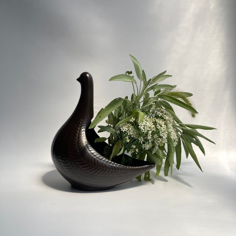 ノルウェー製／AWF社／凛としたハトのオブジェ／花瓶 | HYGGE