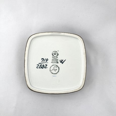 Royal copenhagen（ロイヤルコペンハーゲン）／Aluminia（アルミニア）／Baca　スクエアトレイ　11cm　01