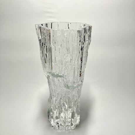 iittala（イッタラ）／Avena（アヴェナ）／Tapio Wirkkala（タピオウィルカラ）／有機的なフラワーベース／H24cm