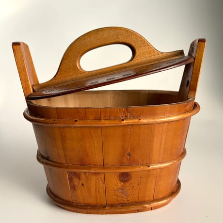 【S様ご確認商品】スウェーデンで見つけた木の蓋つきコンテナ｜Sweden antique｜1922