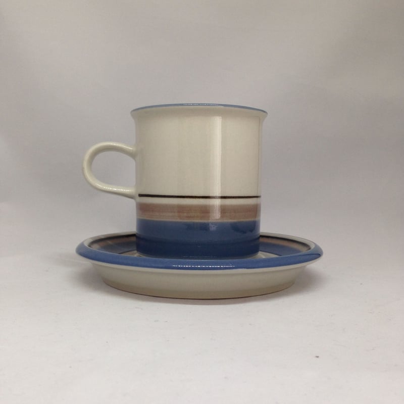 ARABIA（アラビア）／Uhtua（ウートゥア）／コーヒーカップ＆ソーサー