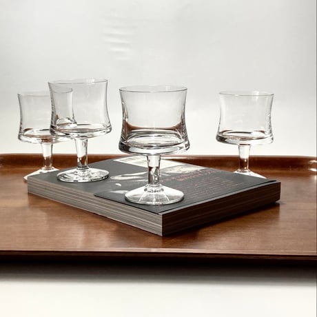 iittala（イッタラ）／Romantica（ロマンティカ）／Tapio Wirkkala（タピオヴィルカラ）／シェリーグラス／no. 03