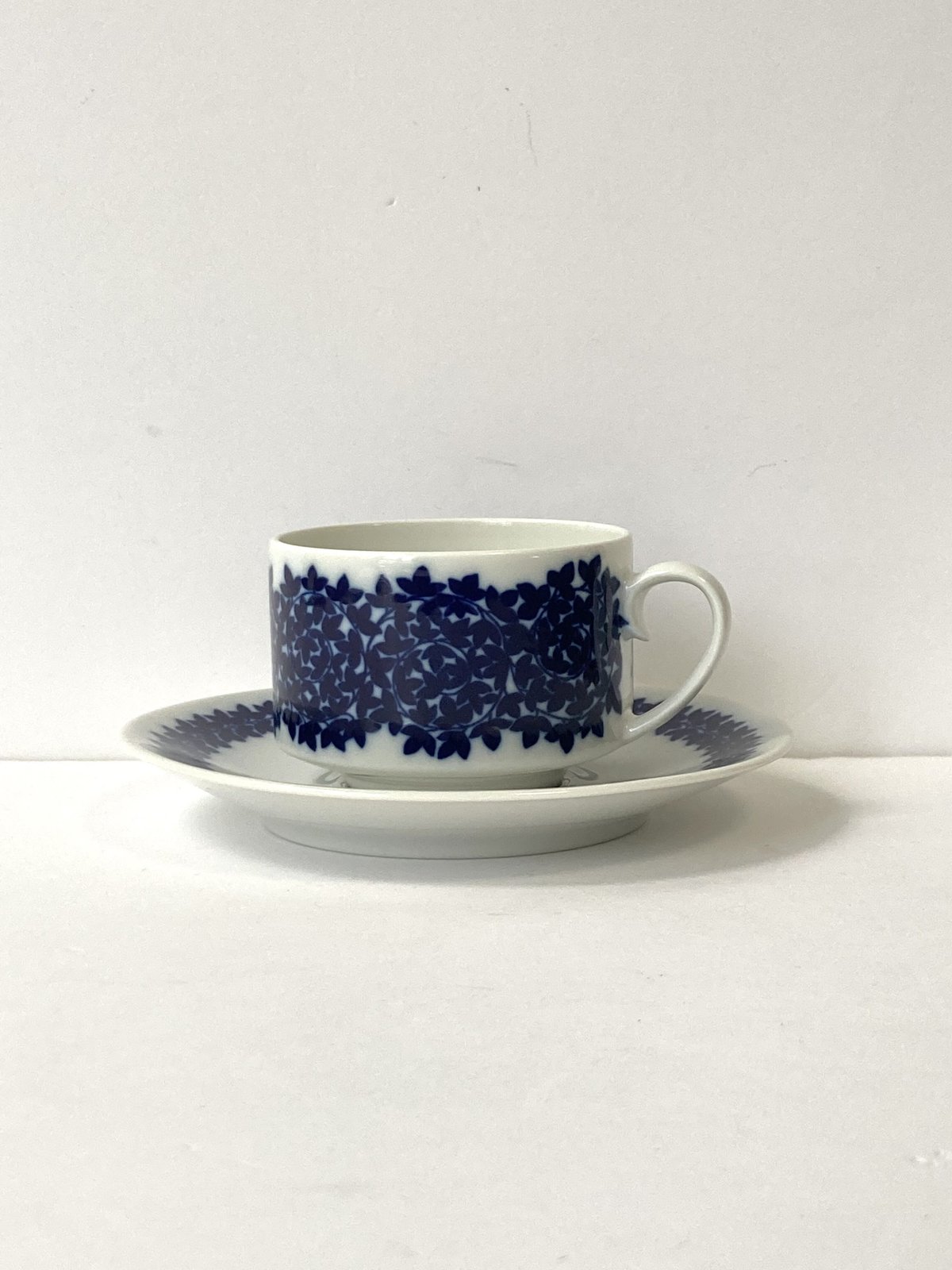 ARABIA（アラビア）／Asta（アスタ）／コーヒーカップ＆ソーサー | HYGGE