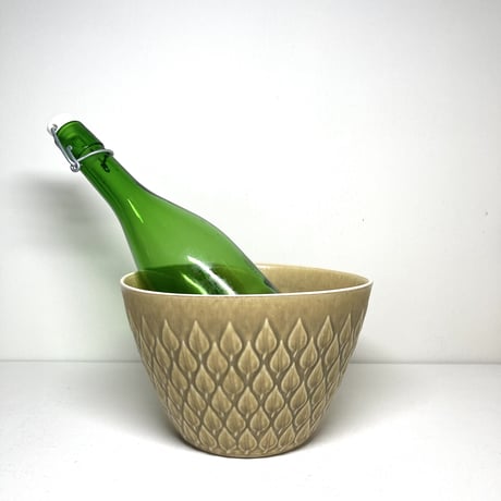 Quistgaard（クイストゴー）／Relief（レリーフ）／大きいボウル φ19cm