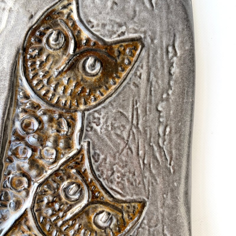 北欧　ウプサラエクビー　陶板 Upsala Ekeby（ウプサラ エクヴィ）／5羽のフクロウの陶板／壁飾り | HYGGE