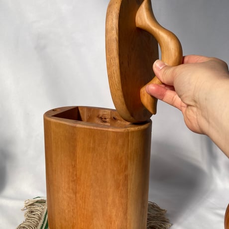 スウェーデンの工芸品／ヴィンテージの木のコンテナ／アルダー材