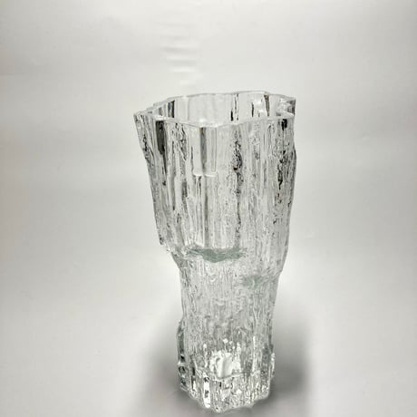 iittala（イッタラ）／Avena（アヴェナ）／Tapio Wirkkala（タピオウィルカラ）／有機的なフラワーベース／H24cm