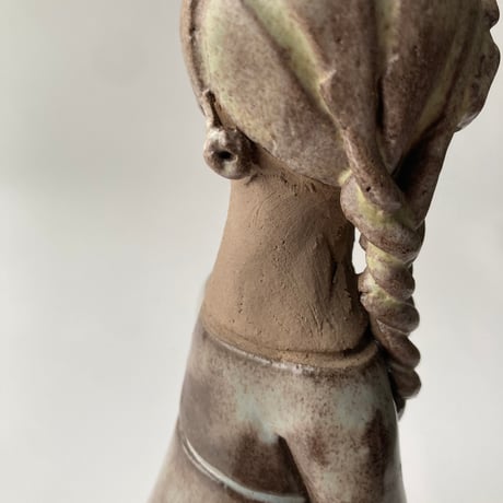 Elbogen（エルボーゲン）／ニュアンスカラーが素敵なフラワーガール／花瓶・オブジェ H22.5cm