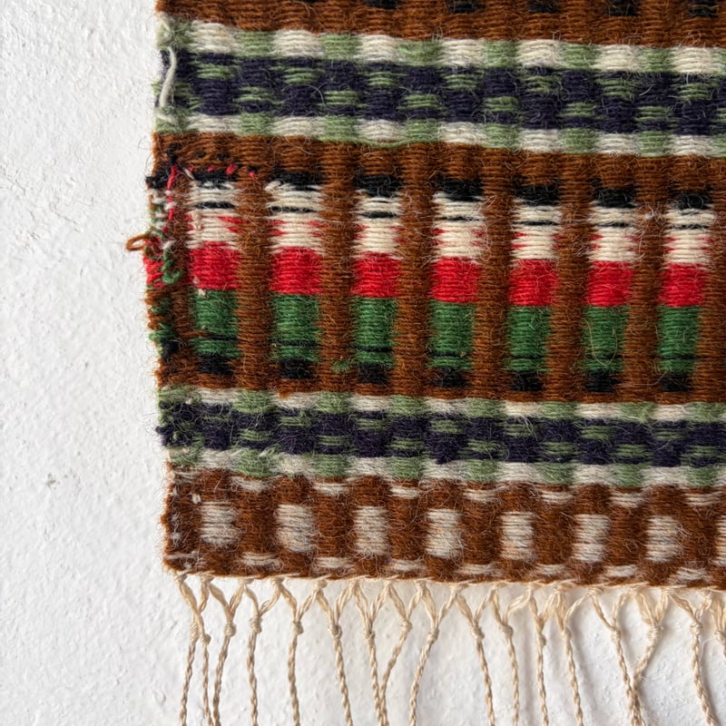 スウェーデン伝統織物／Bunden Rosengång（ブンデンローゼンゴン