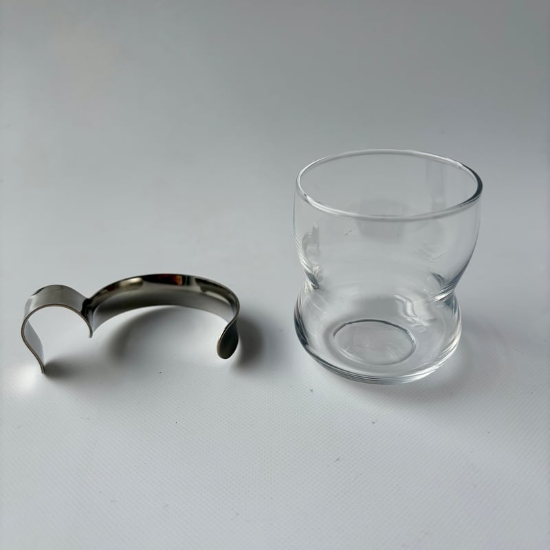 iittala（イッタラ）／Paula（パウラ）／ハンドル付の小さなグラス